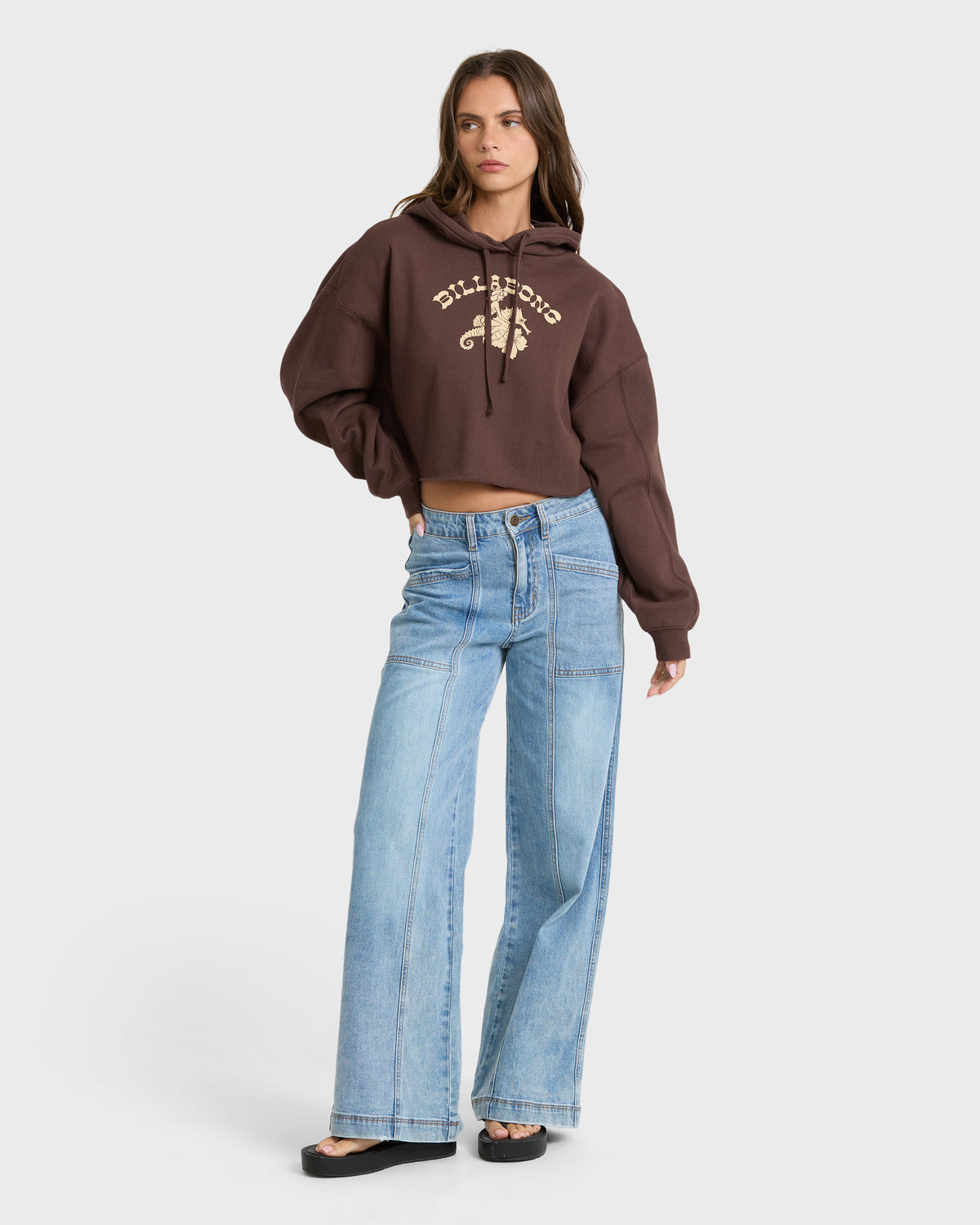 
Giddy Up Crop Pullover Hoodie - Teak