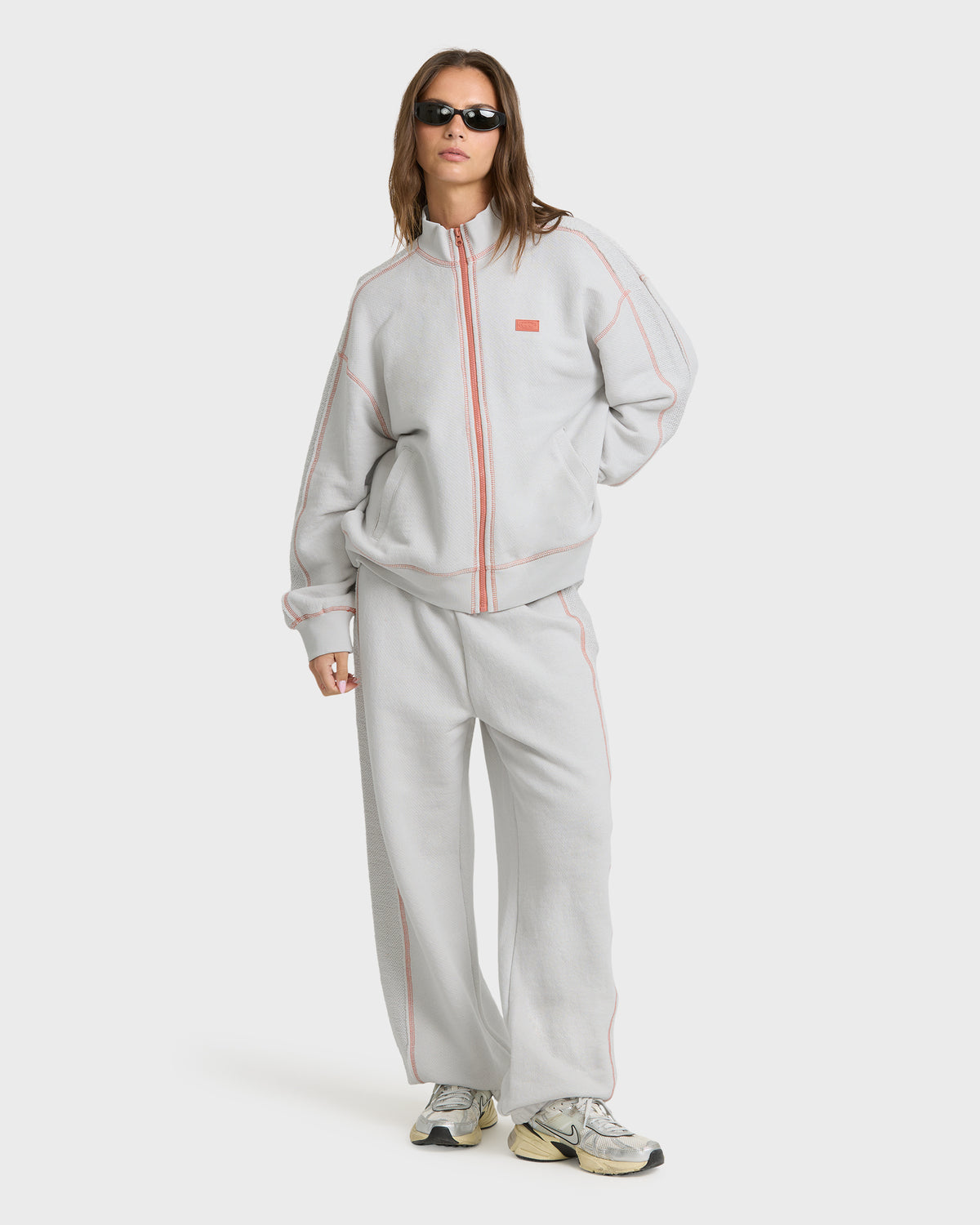 
Trail Side Fleece Bomber Jacket - Light Gray