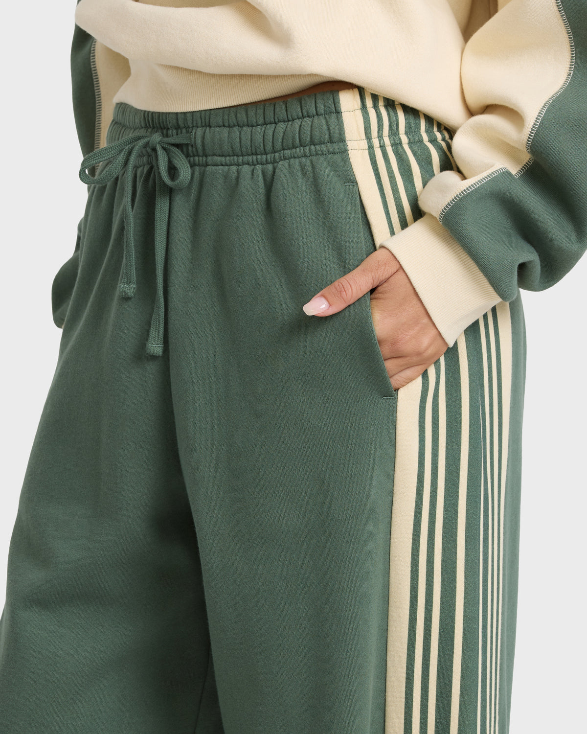 
High Grade Fleece Sweatpants - Rain Forest