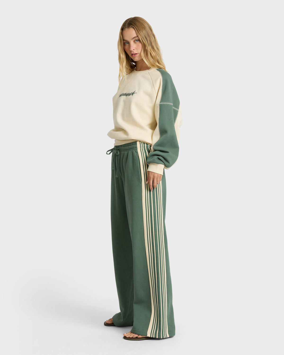 
High Grade Fleece Sweatpants - Rain Forest
