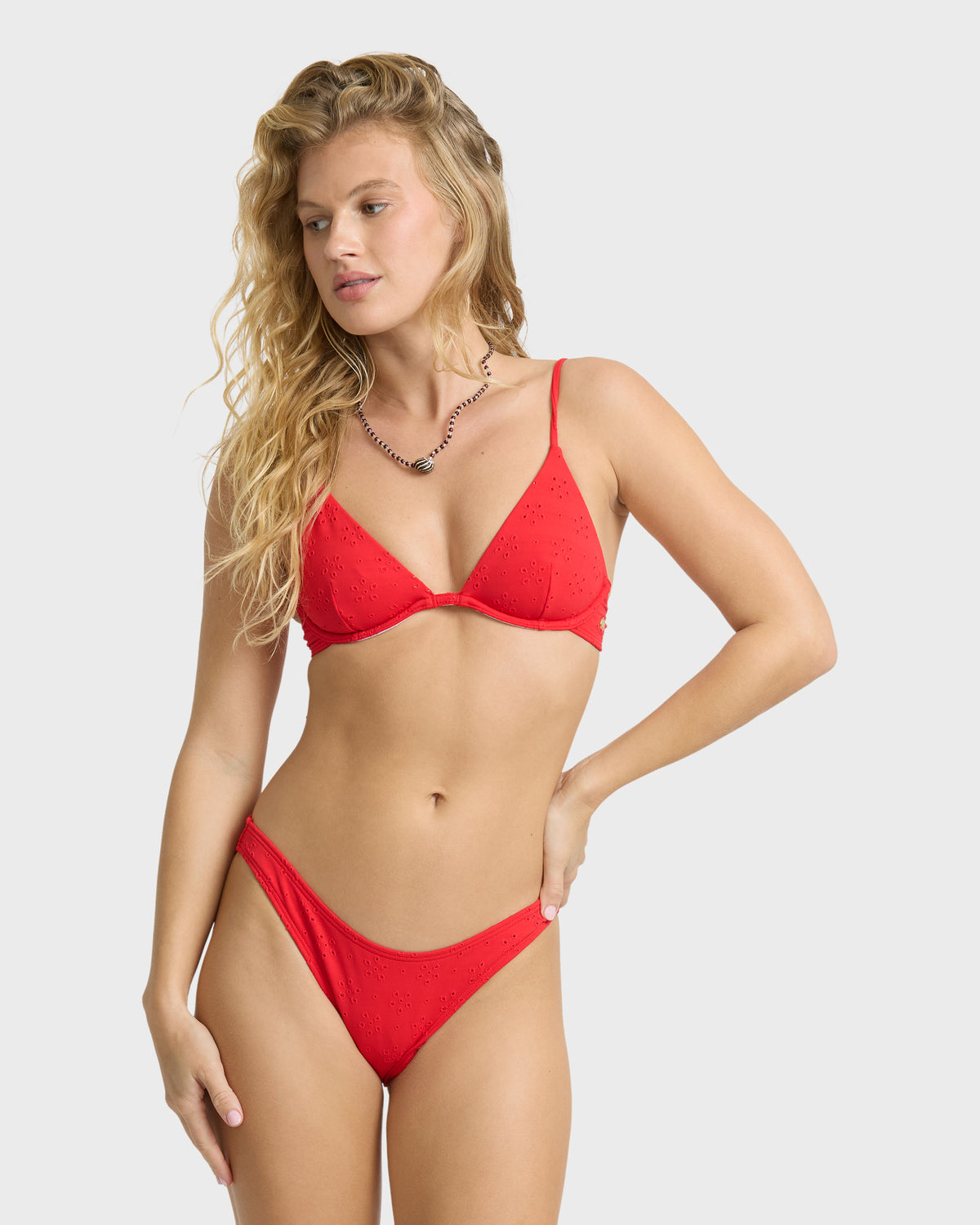 
Simply Sweet Eyelet Reese Underwire Bikini Top - Hibiscus