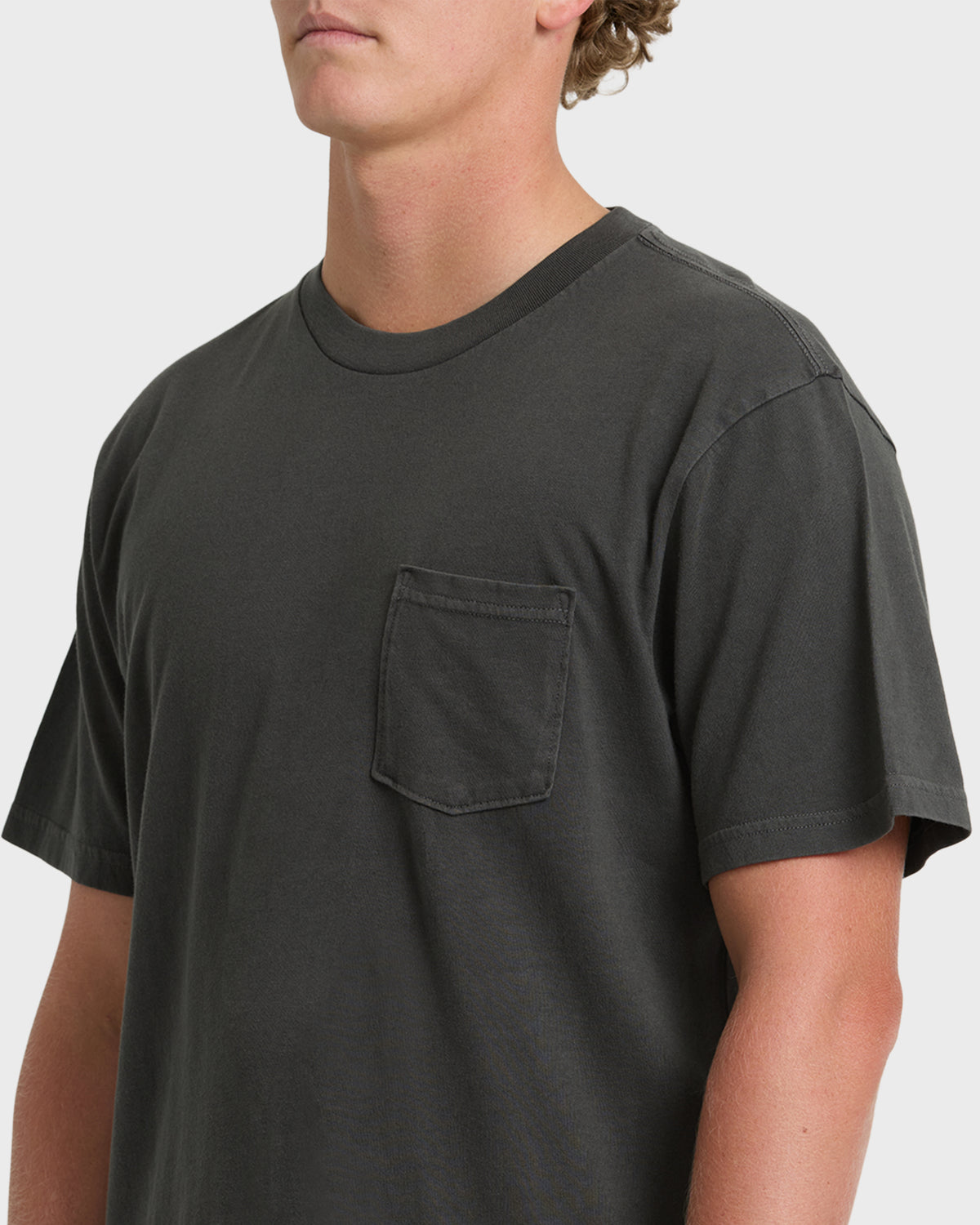 
Essential Wave Washed Premium Short Sleeve Pocket Tee - Raven