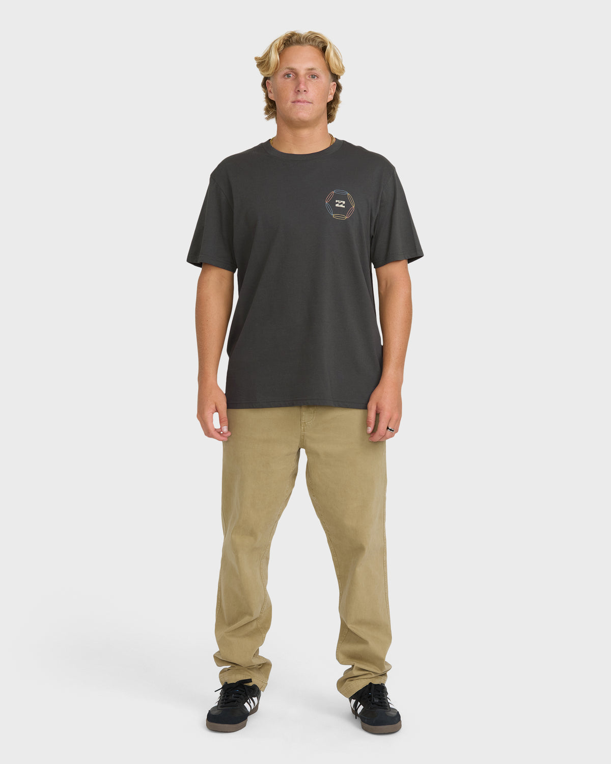 
Quiver Premium Short Sleeve Knit T-Shirt - Raven