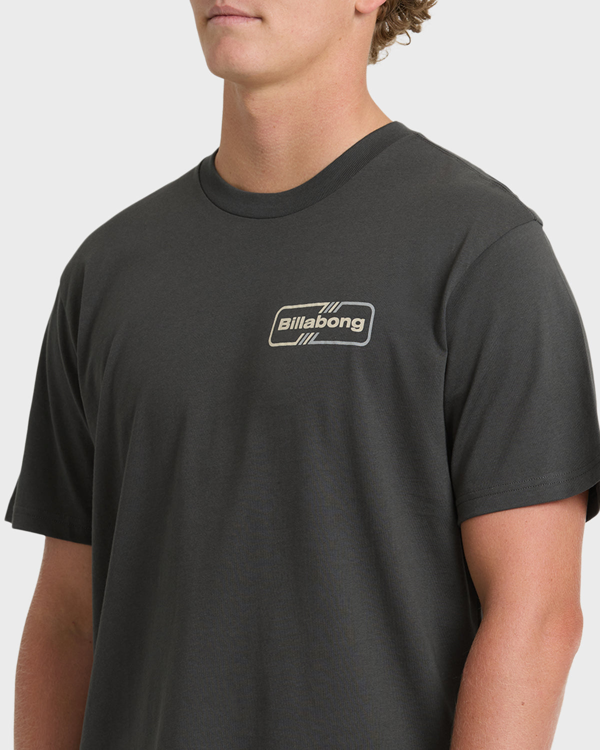 
Slant Premium Short Sleeve Knit T-Shirt - Raven