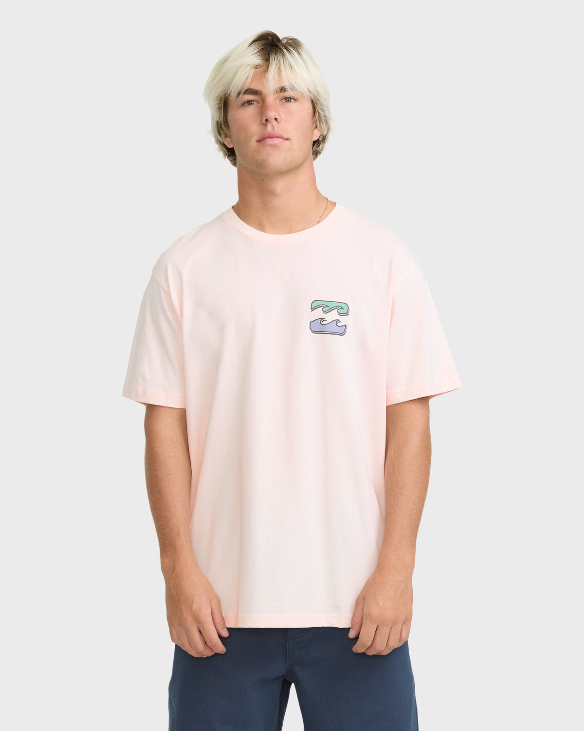 
Heritage Arch Premium Short Sleeve Knit Graphic T-Shirt - Light Pink