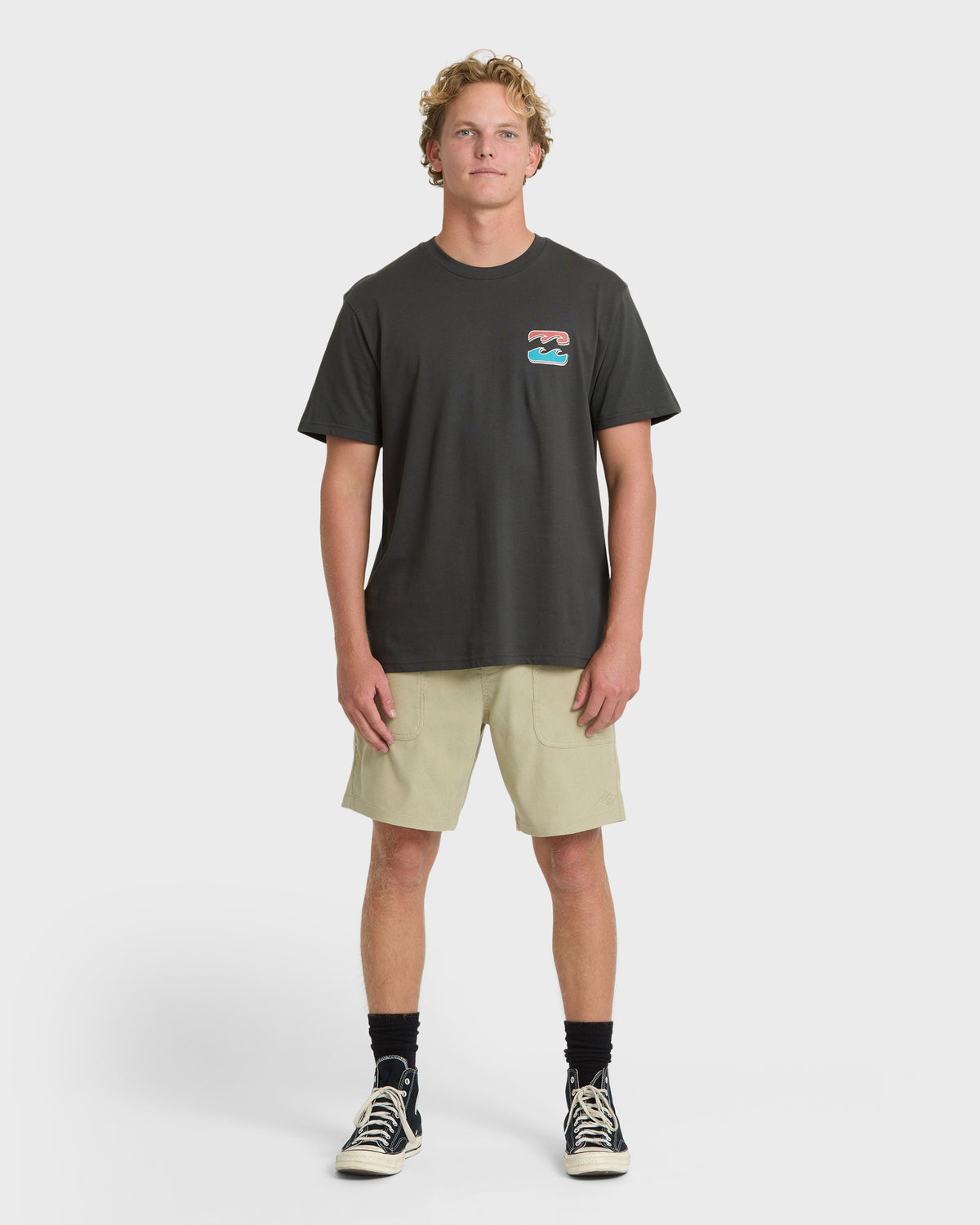 
Heritage Arch Premium Short Sleeve Knit Graphic T-Shirt - Raven