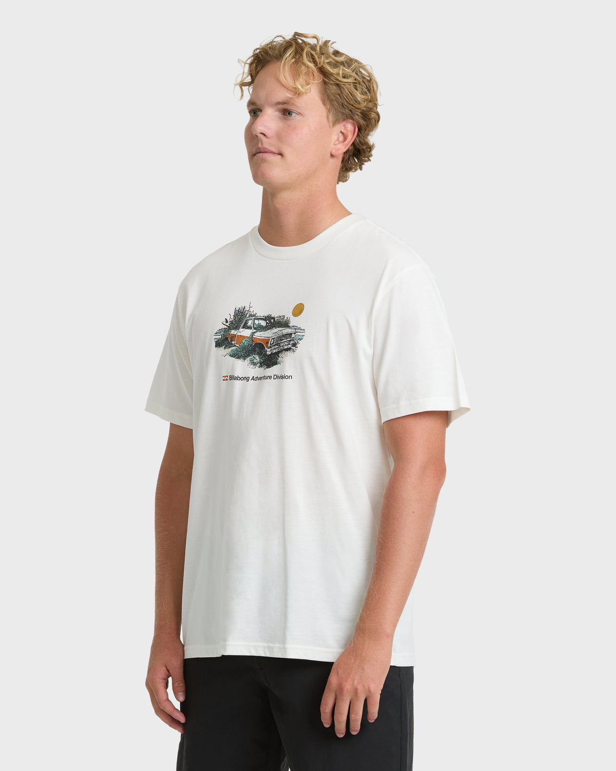 
Abandoned Adventure Division Short Sleeve Cotton T-Shirt - Off White