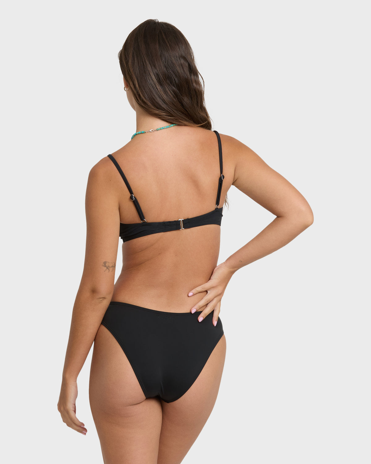 SOL-SEARCHER-BONDI-BLACK-PEBBLE-1