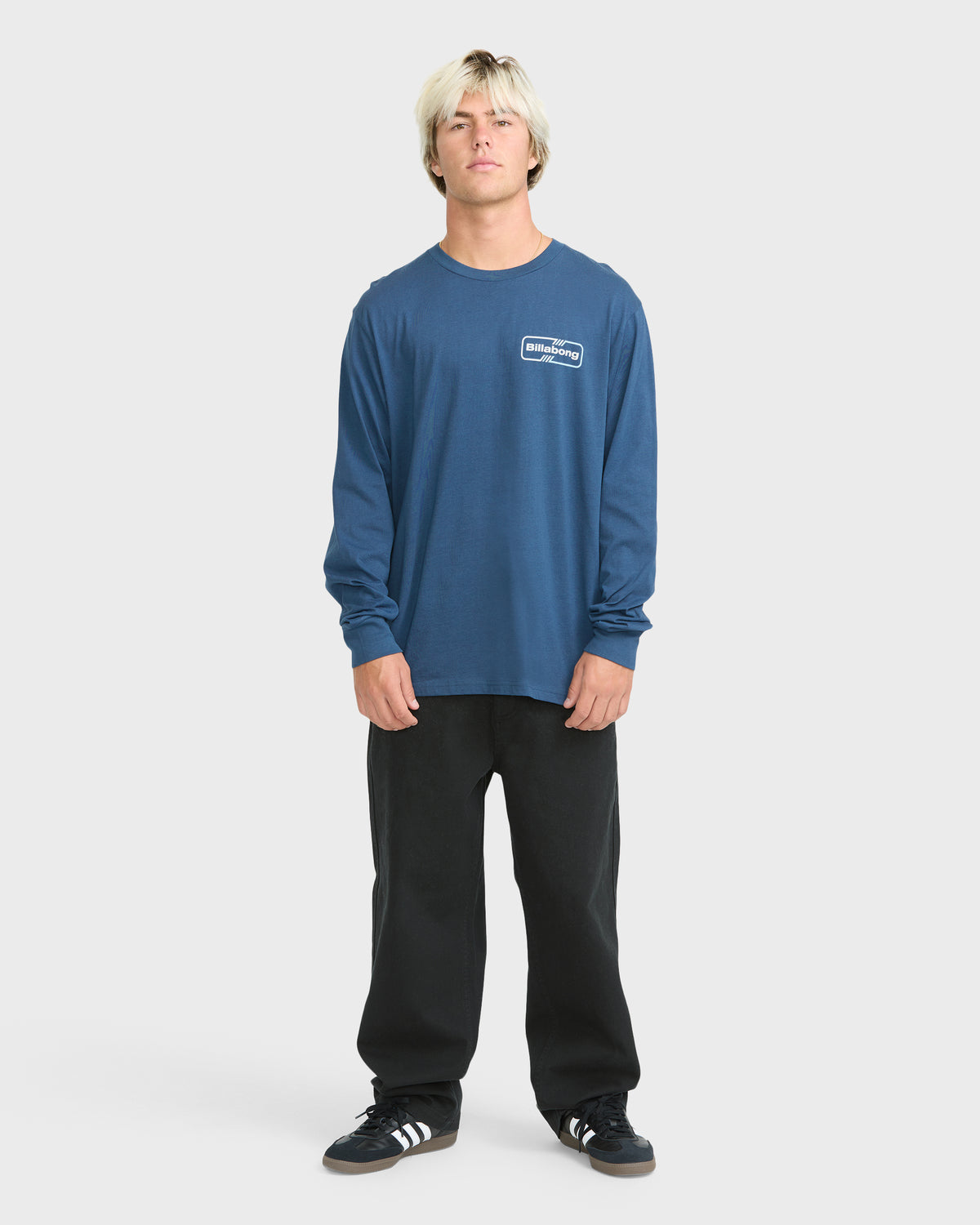 
Slant Premium Long Sleeve Knit T-Shirt - Dark Denim