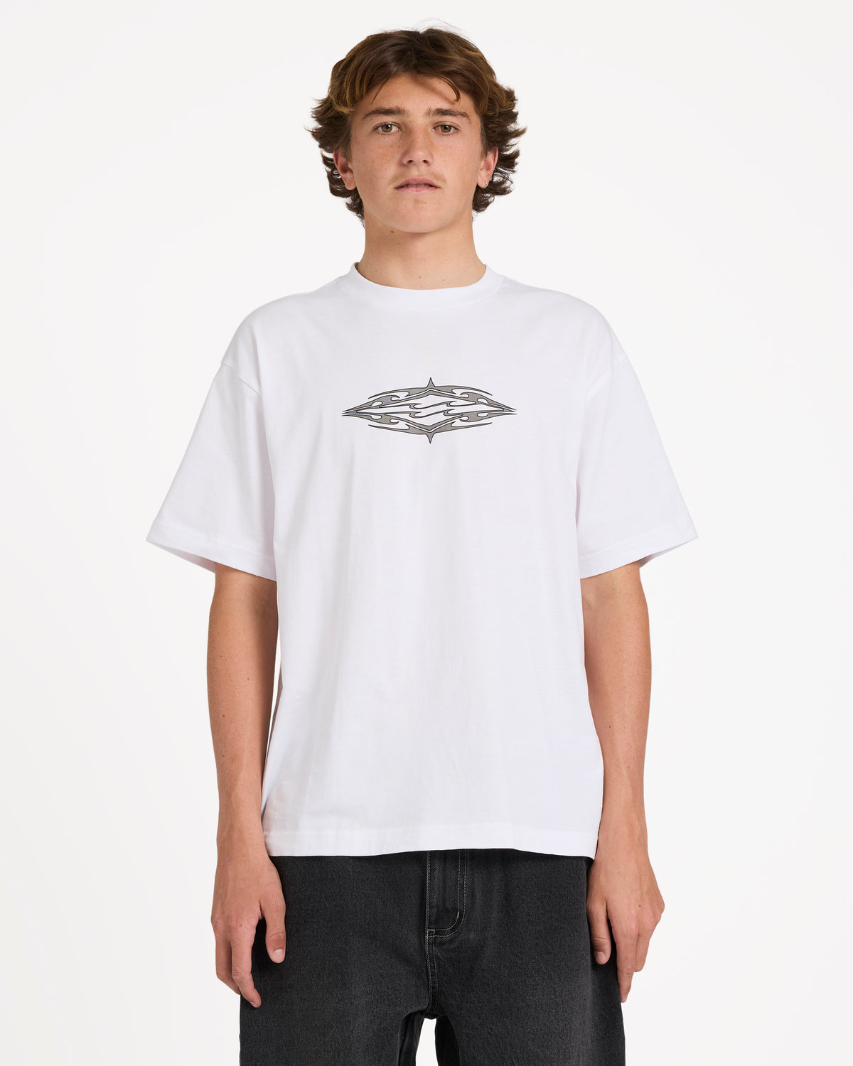 UBYZT00781M_WHT_OM-F.jpg