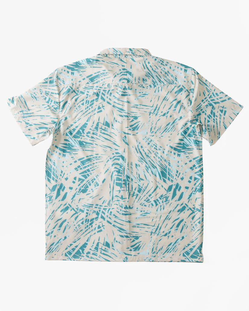 A/Div Surftrek Perf Short Sleeve Shirt - Chino